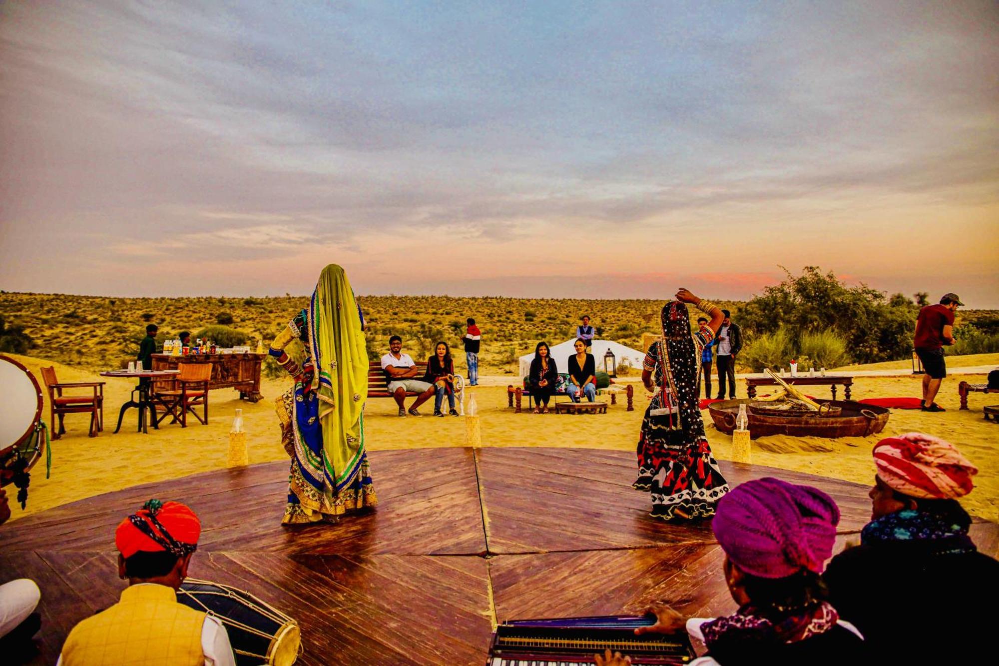 Jaisalmer Sand Dunes Luxury Camp And Resort Exterior photo